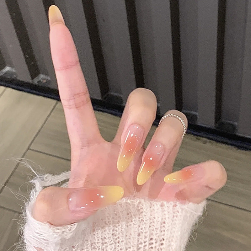 Dekoratives Press-On Nagelkunst Set Karnz