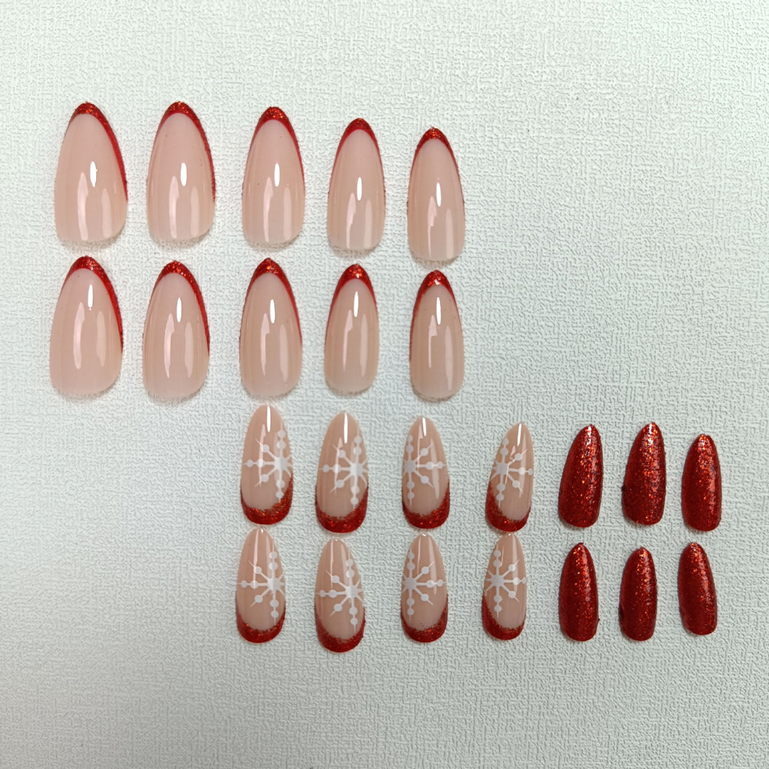 Künstlerisches Langanhaltendes Press-On Nagelset Karnz