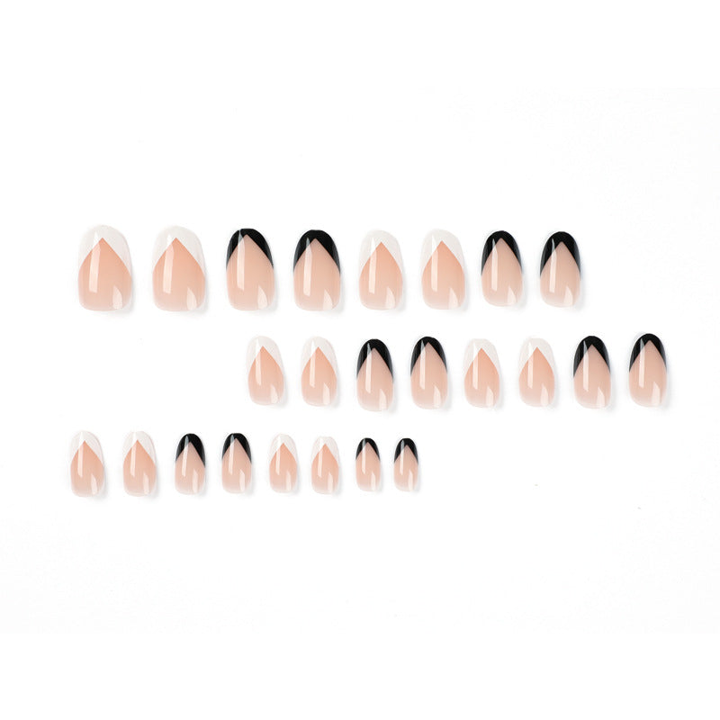 Künstliche Stiletto-Nägel mit elegantem Design und Glamourverzierungen Karnz