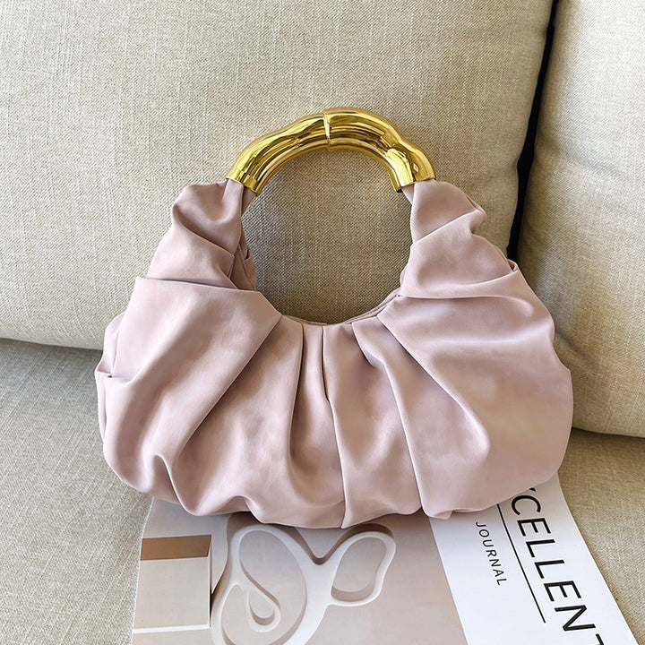 Moderne gefaltete Handtasche