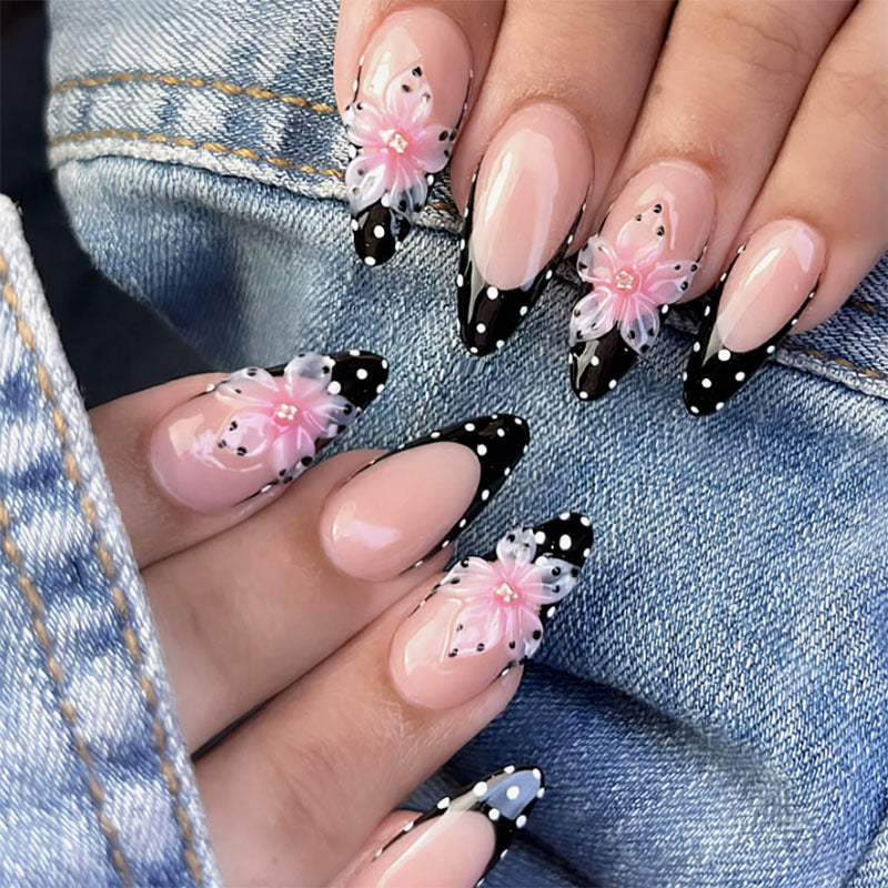 Künstlerische florale Stiletto Press-On Nägel