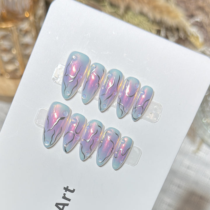 Iridescent Press-On Nagelset Karnz