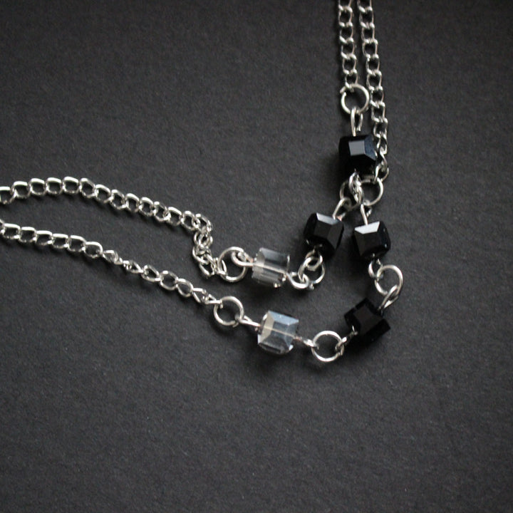 Modische Brillenhalterkette mit Eleganten Details Karnz
