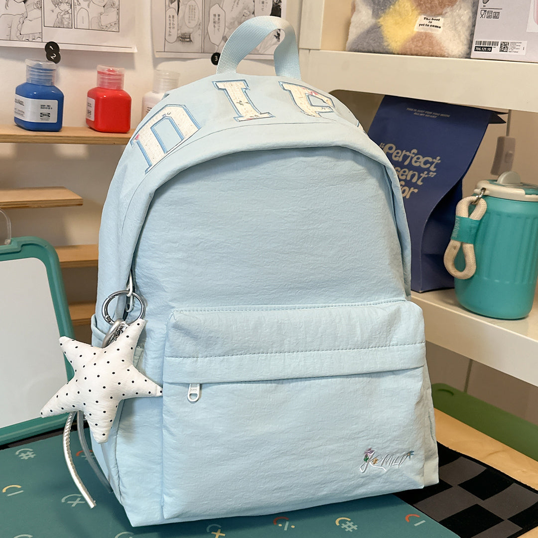Stylische Freizeit-Rucksack mit Sternanhänger Karnz