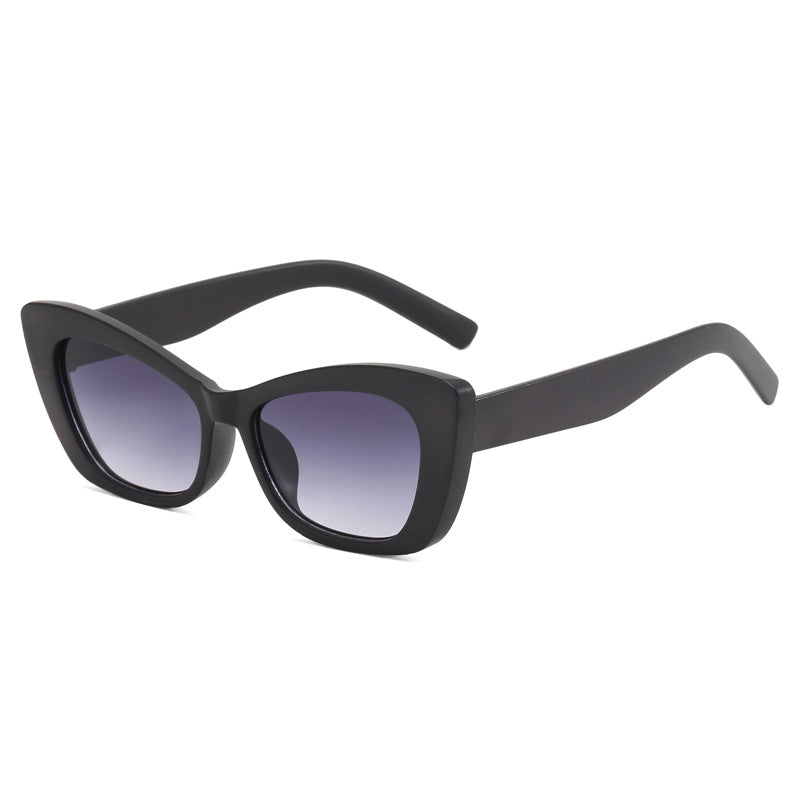 Damen Cat-Eye Sonnenbrille mit stylishen Elementen Karnz