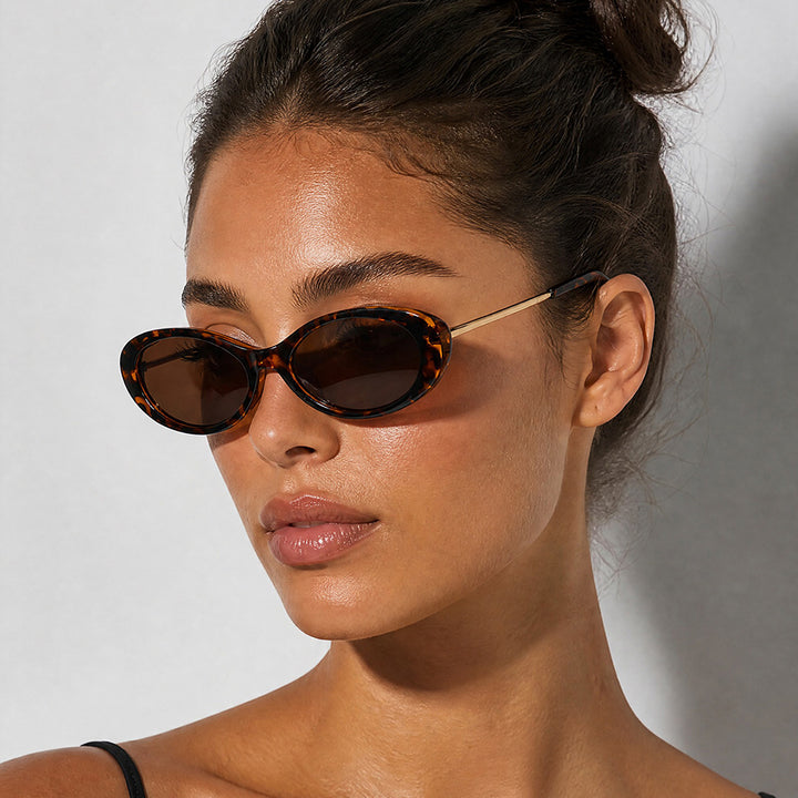 Retro-inspirierte ovale Sonnenbrille Karnz