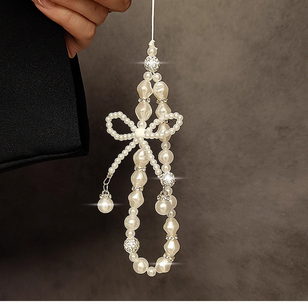 Elegante Perlenbesetzte Charmschlüsselanhänger Karnz