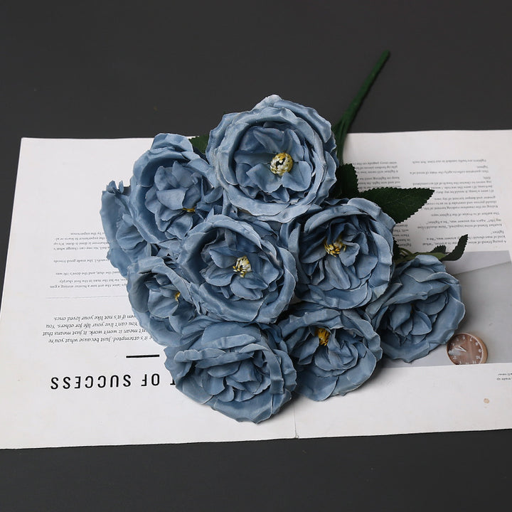 Dekorativer künstlicher Blumenstrauß für die Heimdekoration
