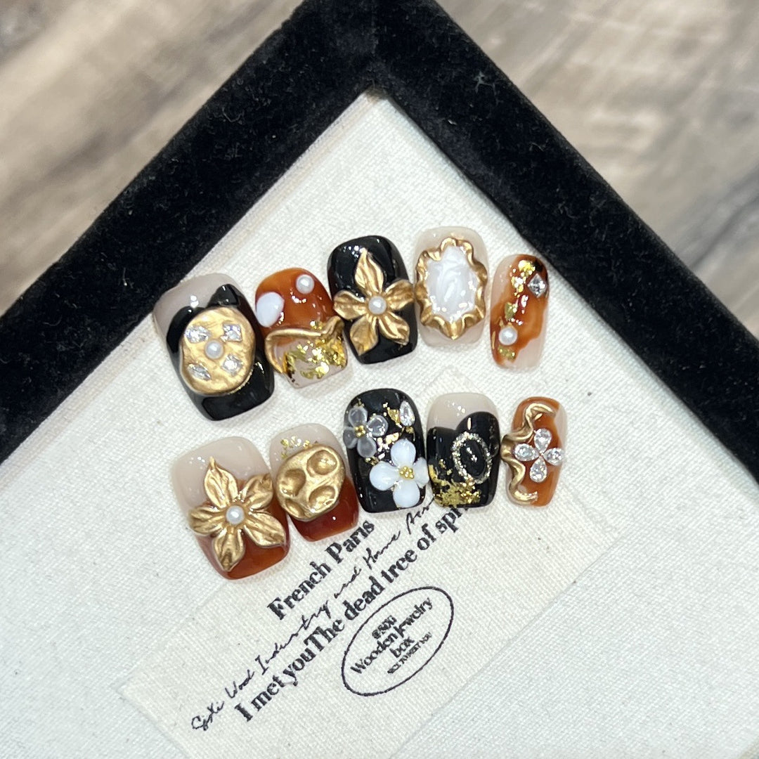 Elegantes Nagelkunstset