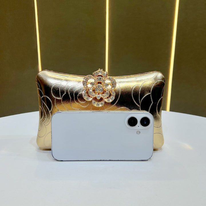 Elegante floral verzierte Abend Clutch