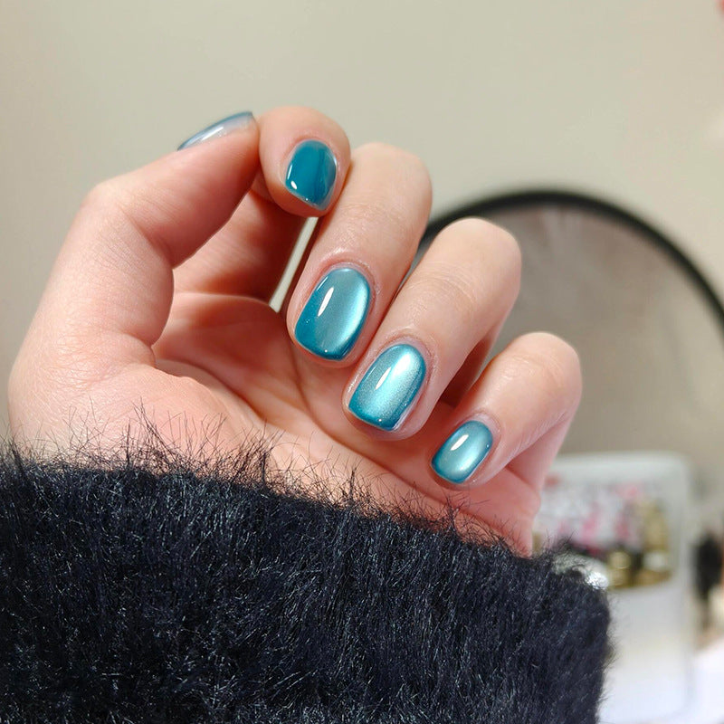 Premium Gel Finish Press-On Nail Set Karnz