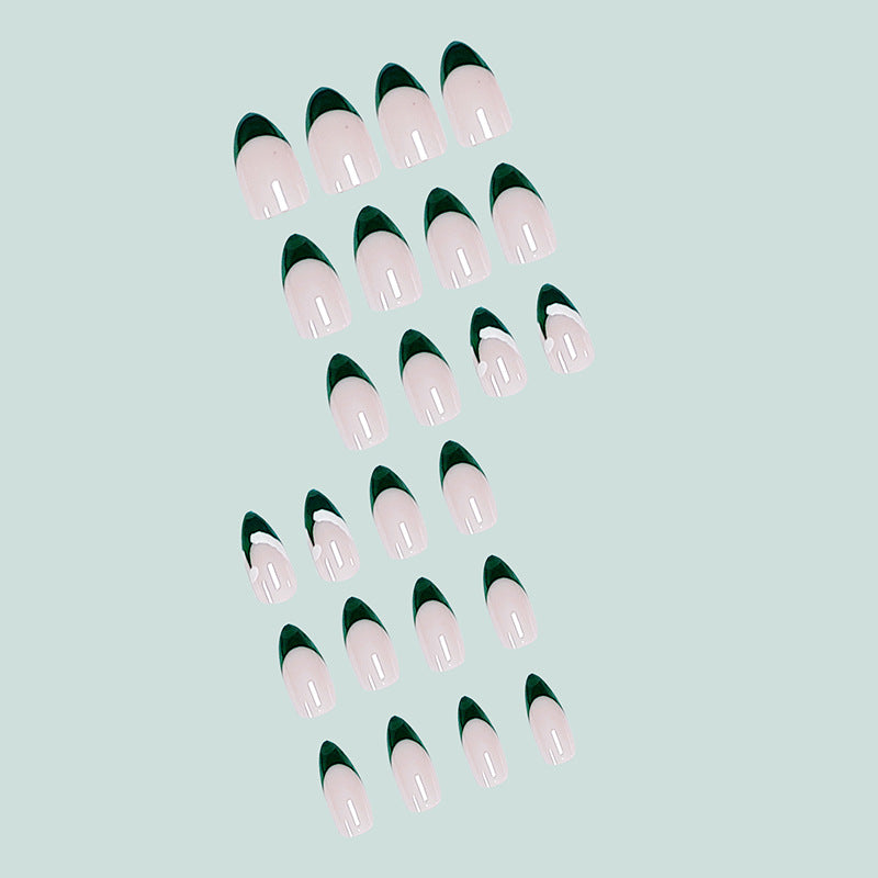 Stilvolle Nail Art Karnz