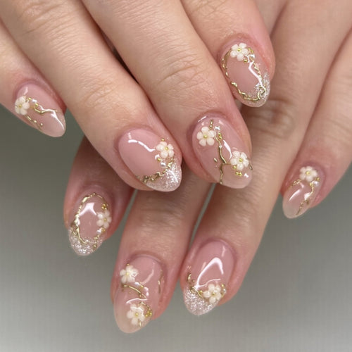 Floral Verzierter Press-On Nail Set Karnz
