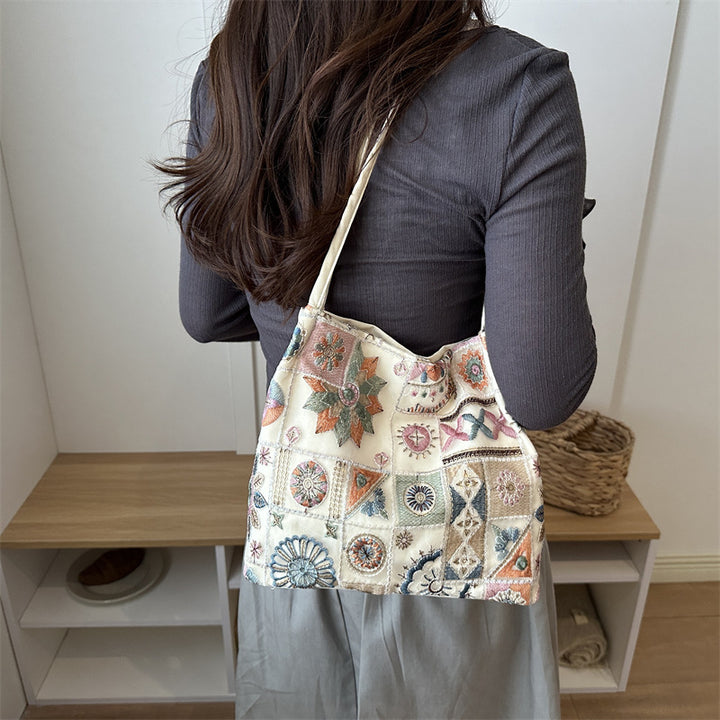 Bestickte Boho-Umhängetasche