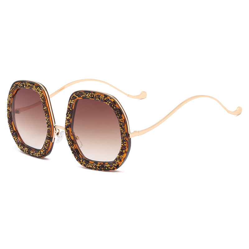 Damen extravagante Sonnenbrille mit funkelndem Rahmen Karnz