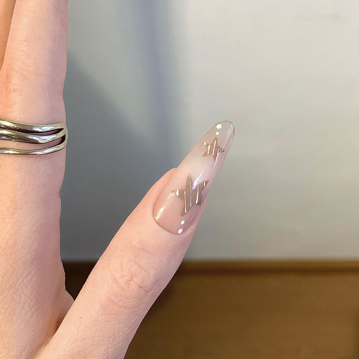 Kunstnägel mit Kreativem Glitzereffekt und Tierischem Design Karnz
