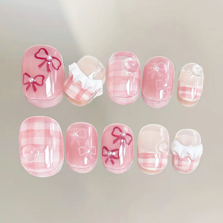 Bogen-verzierter Press-On Nail Art Set