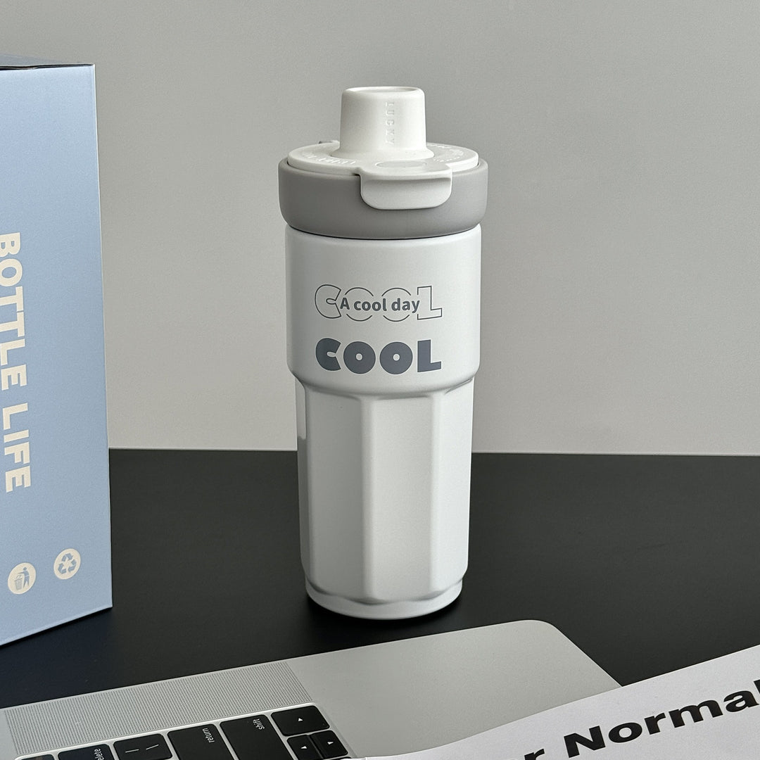 Damen stylische Kaffeetasse mit auslaufsicherem Deckel Karnz