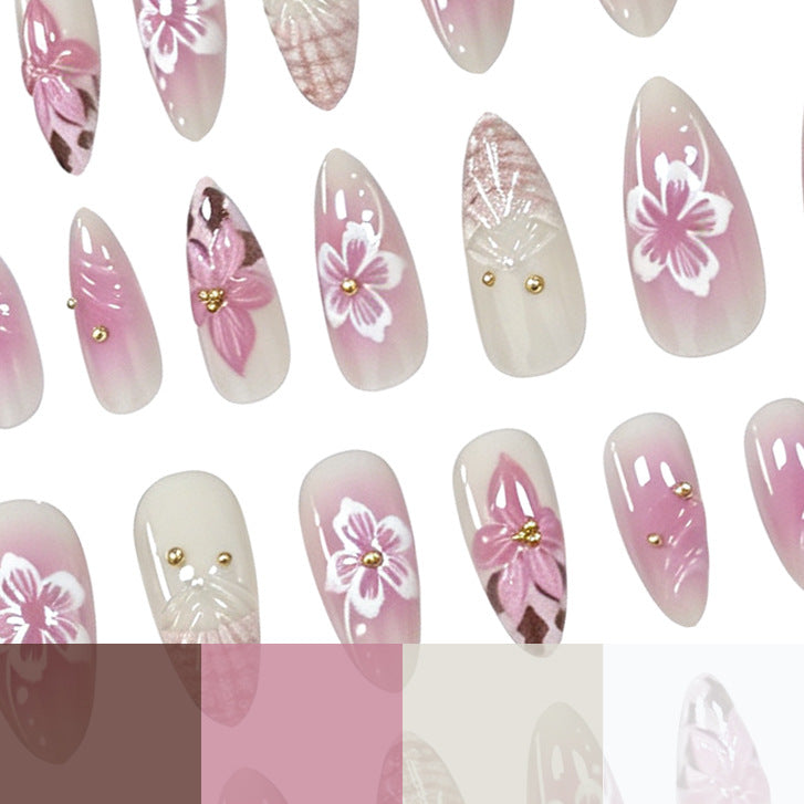 Künstlerische Florale Nagelverzierungen Karnz