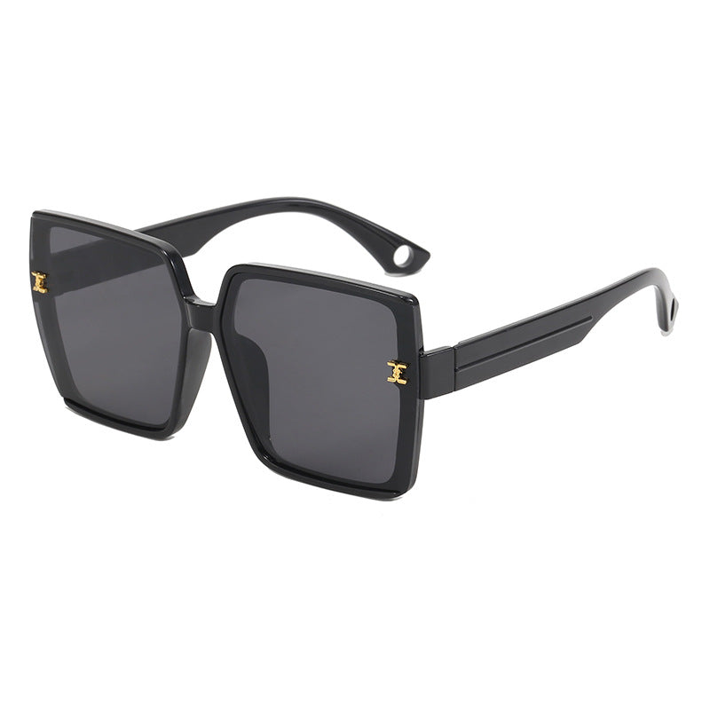 Damen modische quadratische Sonnenbrille mit luxuriösem Rahmen Karnz