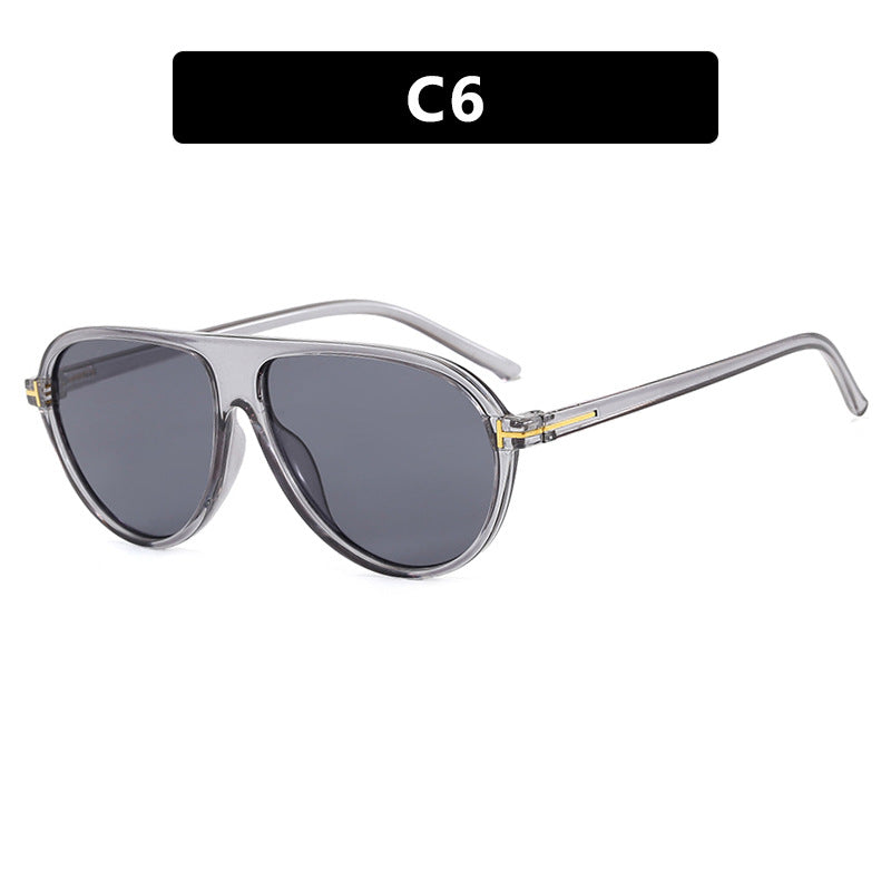 Damen stilvolle Sonnenbrille im aerodynamischen Design Karnz