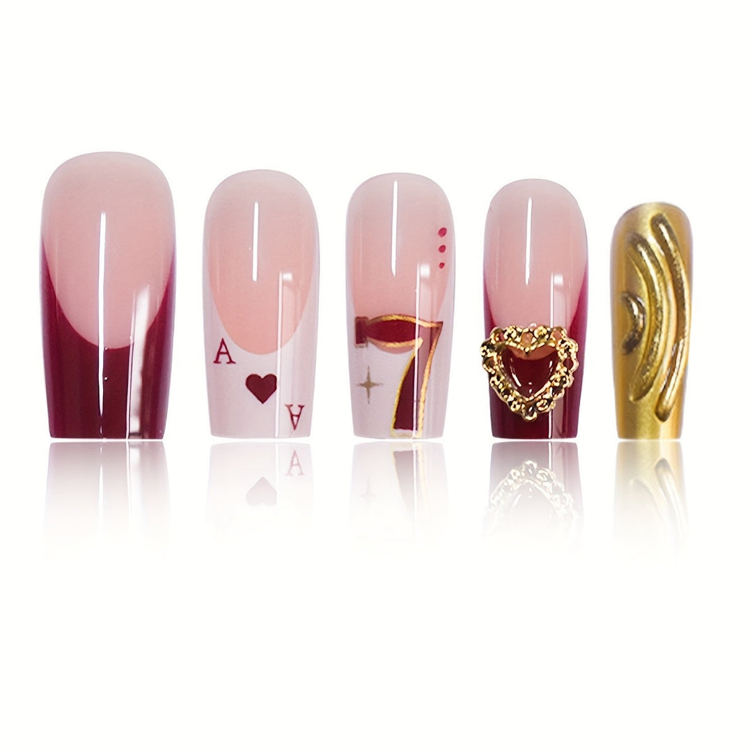 Glamouröses Nageldesign Karnz