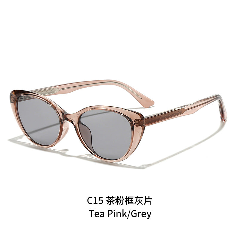 Damen Cat-Eye-Sonnenbrille mit transparentem Rahmen und UV-Schutz Karnz