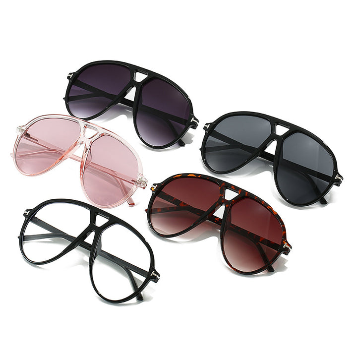 Damen oversized Sonnenbrille im modernen avangardistischen Design Karnz
