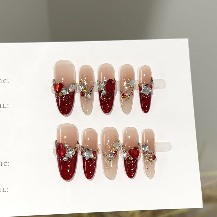 Elegantes Press-On-Nageldesign