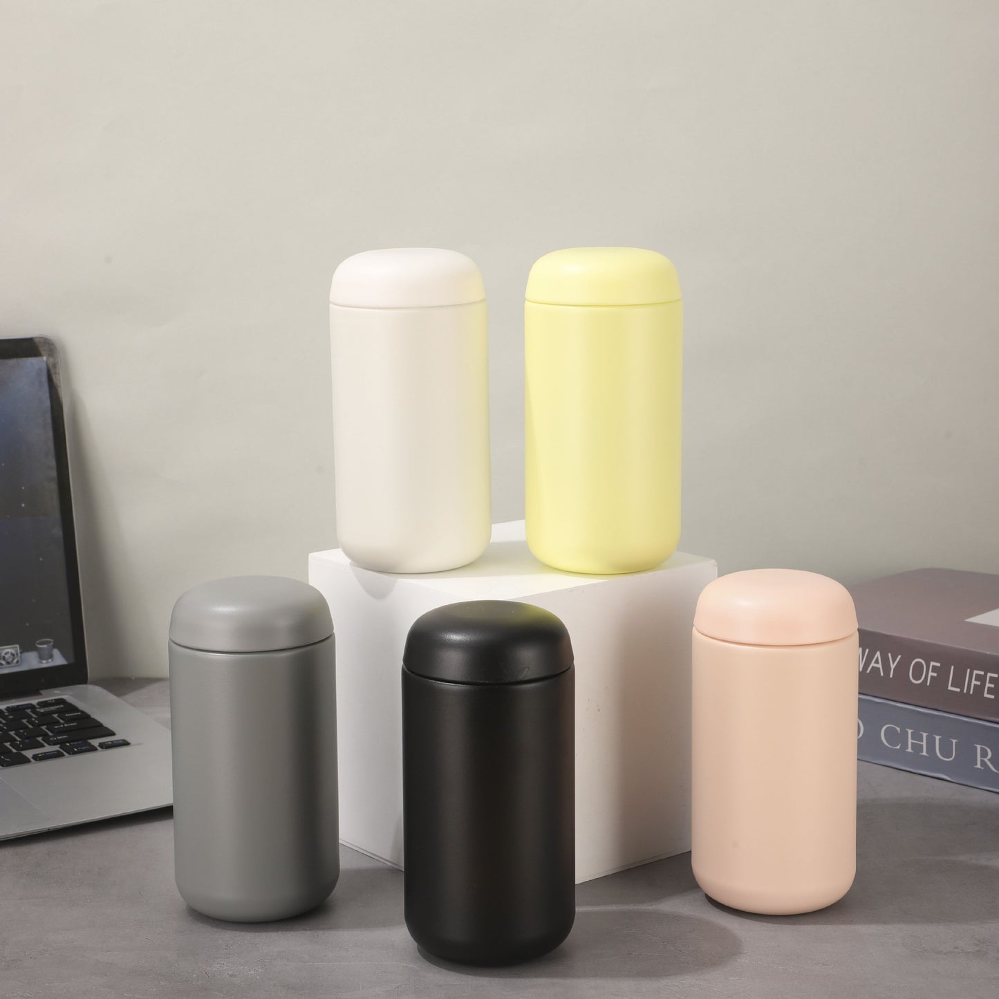 Unisex Isolierflasche Karnz