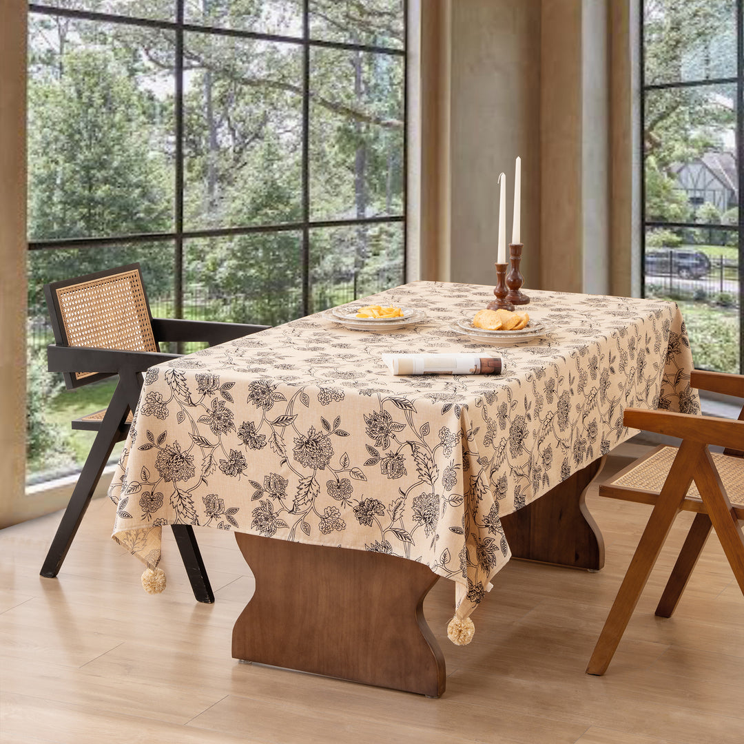 Rechteckige Tischdecke aus Leinenoptik mit Pompon-Quasten Karnz