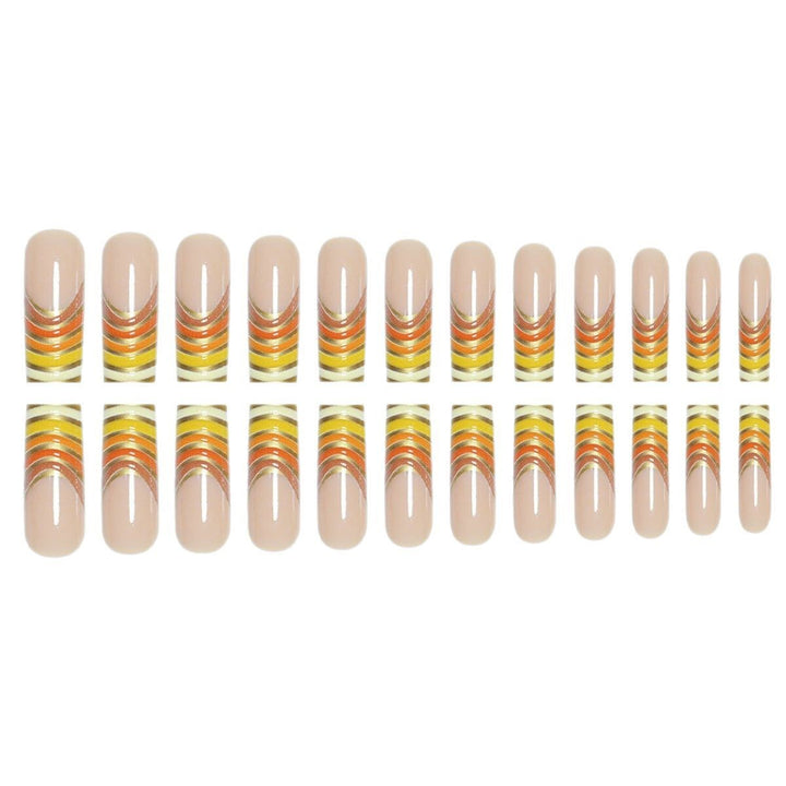 Stylische Acryl Nagelverlängerungen Karnz
