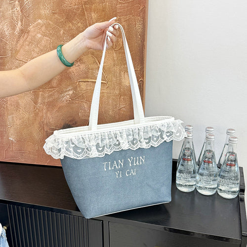 Elegante Leinen-Tasche mit Spitzenbesatz Karnz
