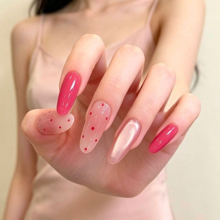 Glamouröse Gel-Nagelkunstverlängerungen Karnz