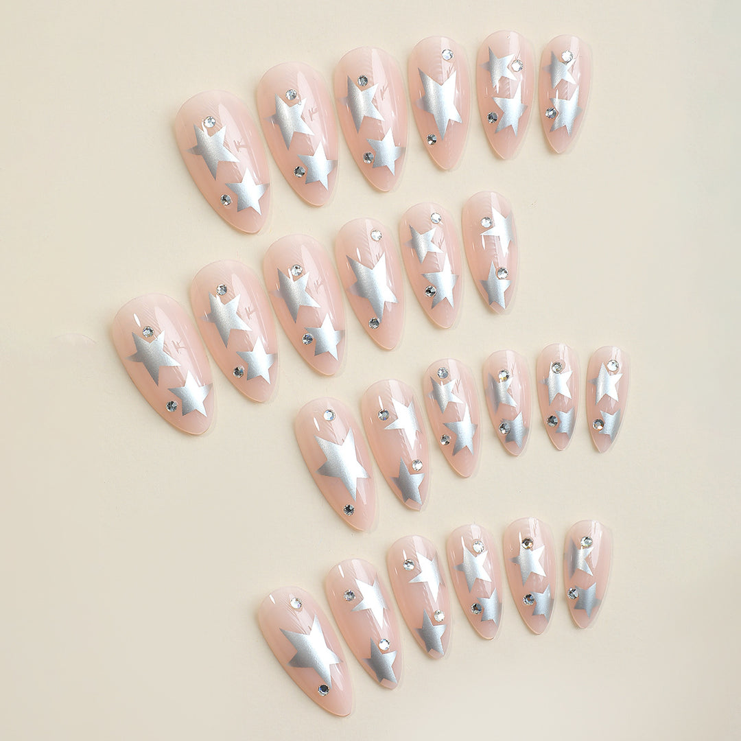 Dekoratives Press-On Nagelkunstset mit Sternmotiven Karnz
