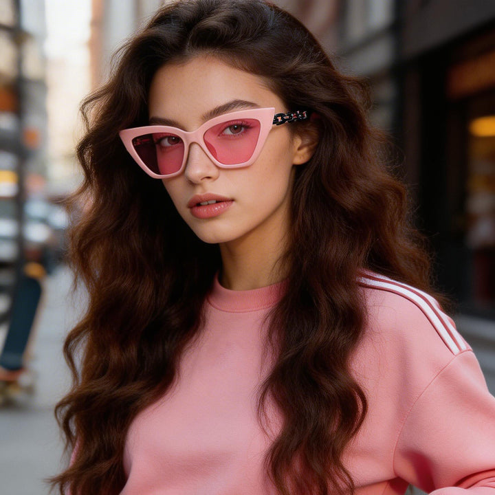 Damen Cat-Eye Sonnenbrille mit luxuriösem Kettenrahmen Karnz