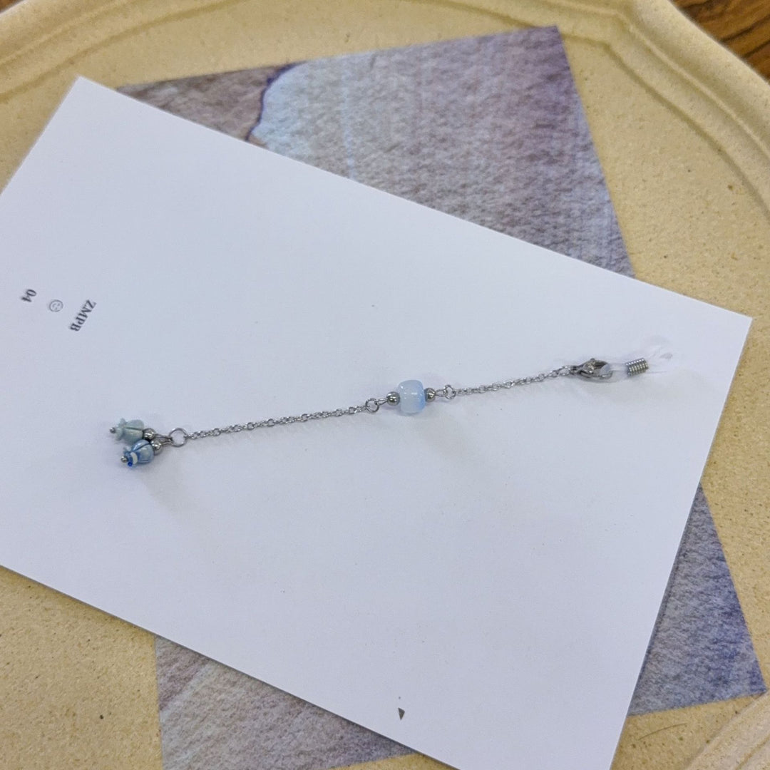 Zarte Perlen-verzierte Brillenkette Karnz