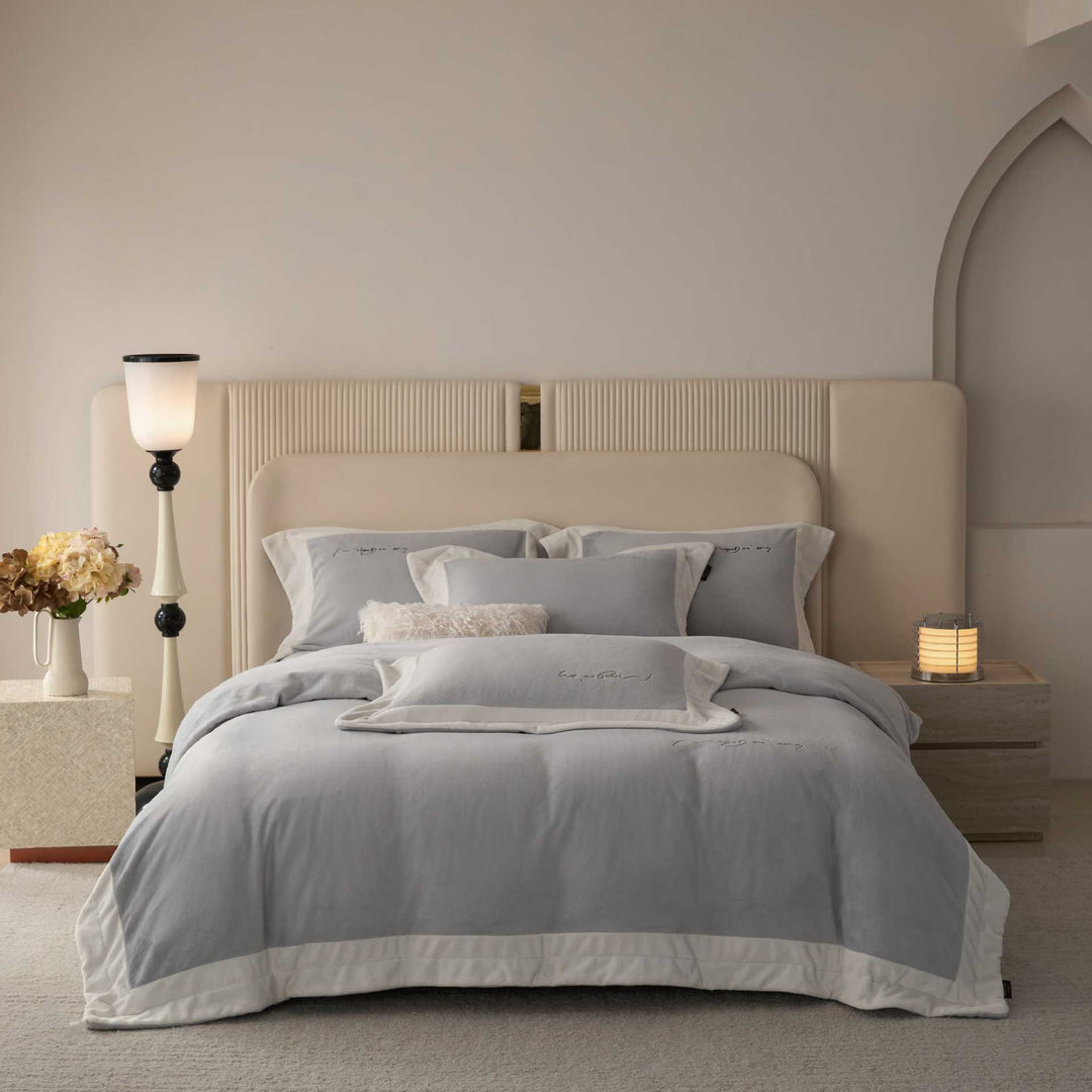 Wendbare Bettbezuggarnitur aus Premium-Baumwollsatin mit Hotel-Finish