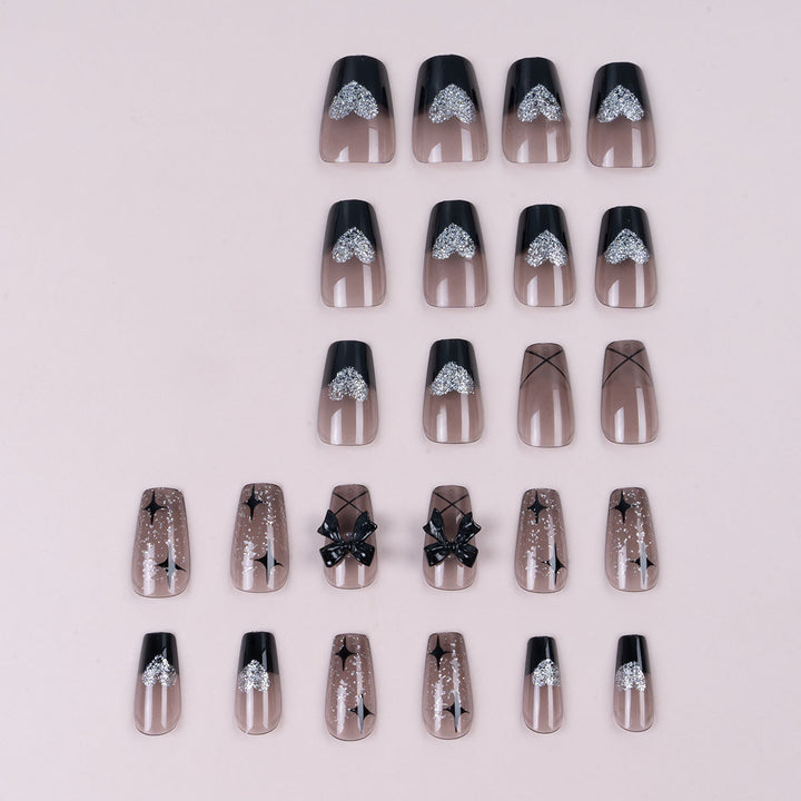 Stylisches Press-On-Nagelset