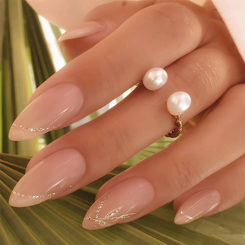 Elegantes Stiletto Press-On-Nagel-Set mit Perlenakzent-Designs Karnz