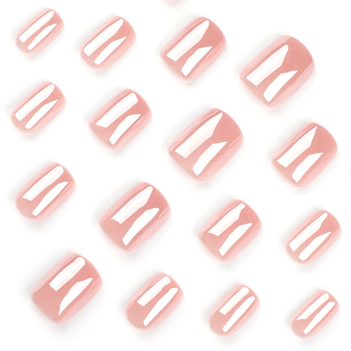 Elegante Nagelkunst im Rosé Metallic-Look Karnz