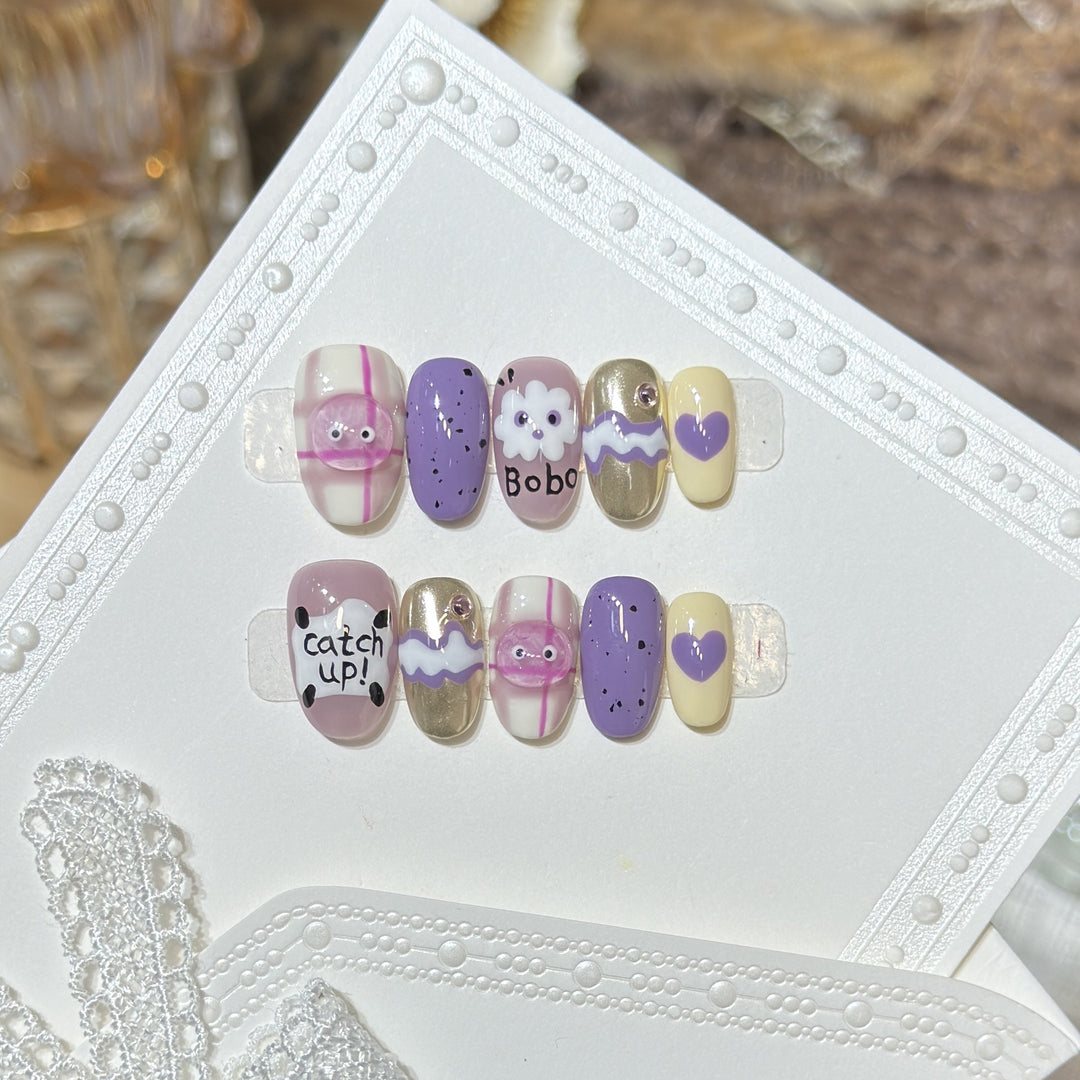 Verspieltes, cartoon-themed Press-On Nail Art Set Karnz