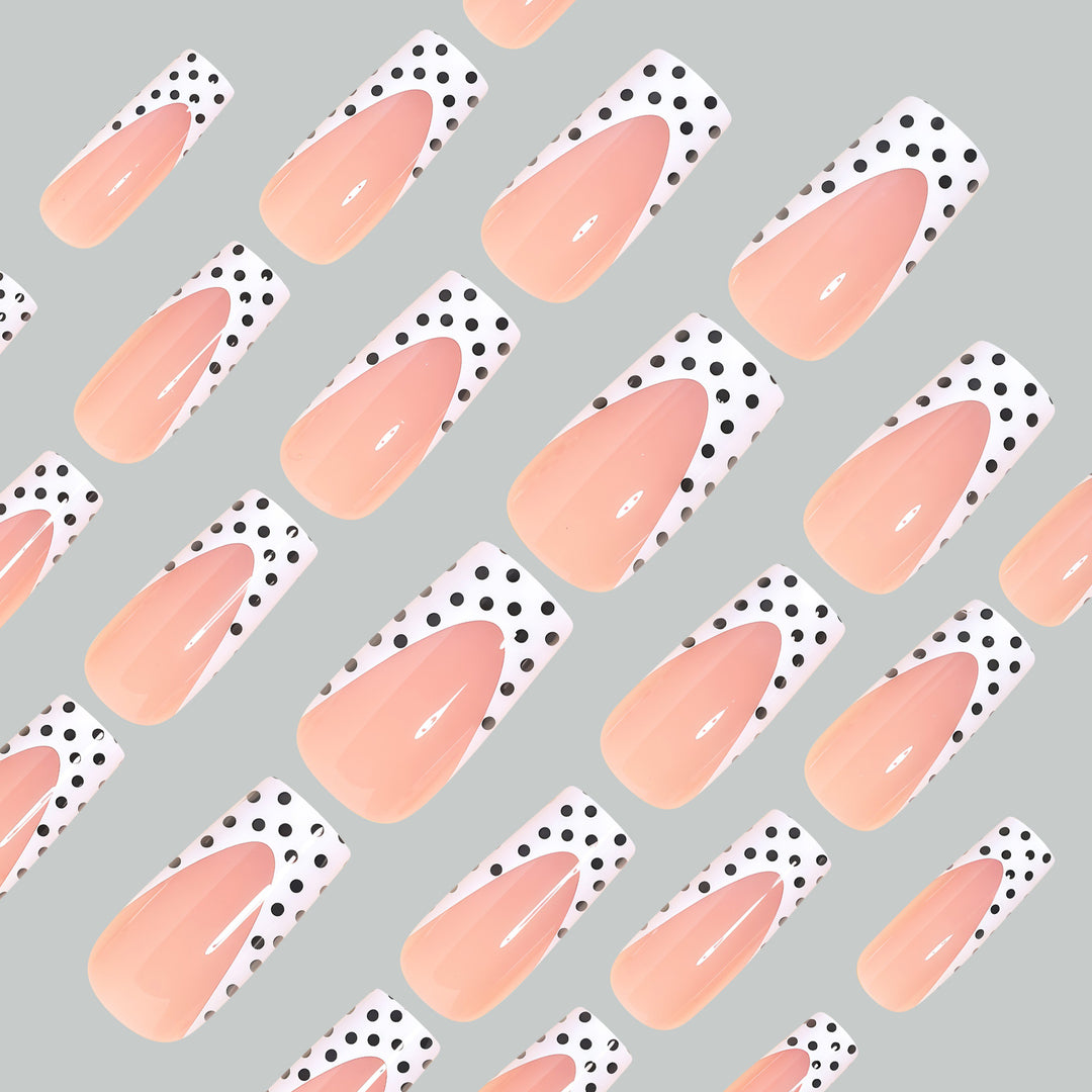 Künstlerische Lange Druck-Nagelspitzen mit Punkten-Design Karnz