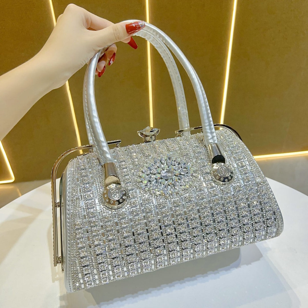 Dekorative verzierte Handtasche