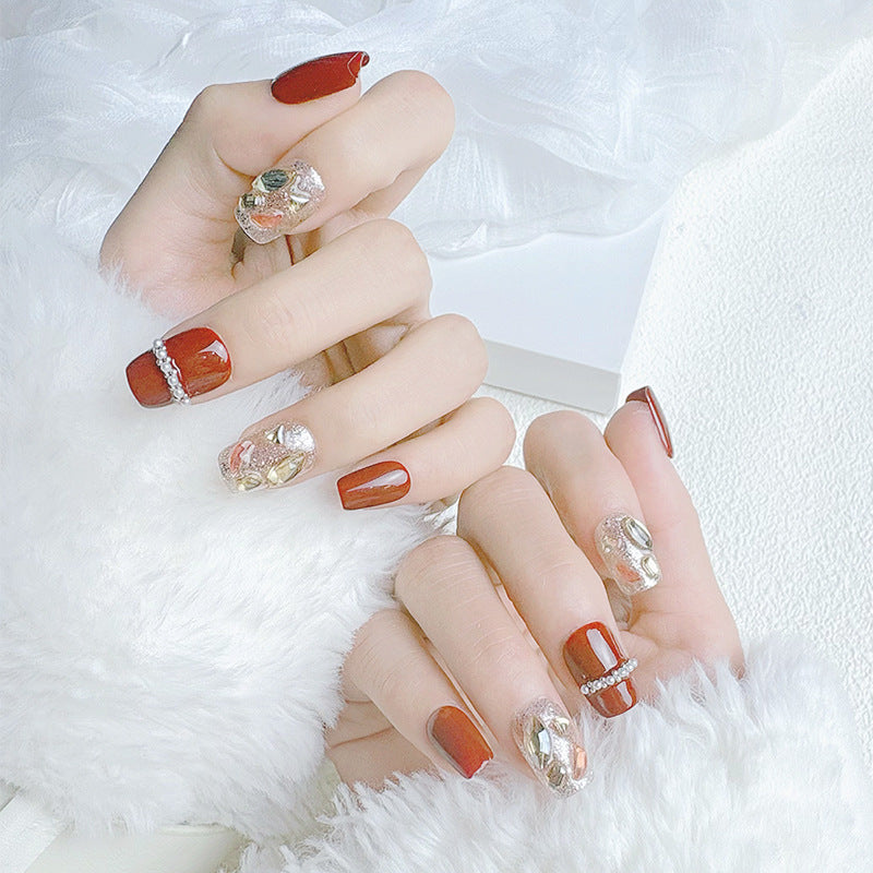 Handgemachtes Press-On Nagelset Karnz