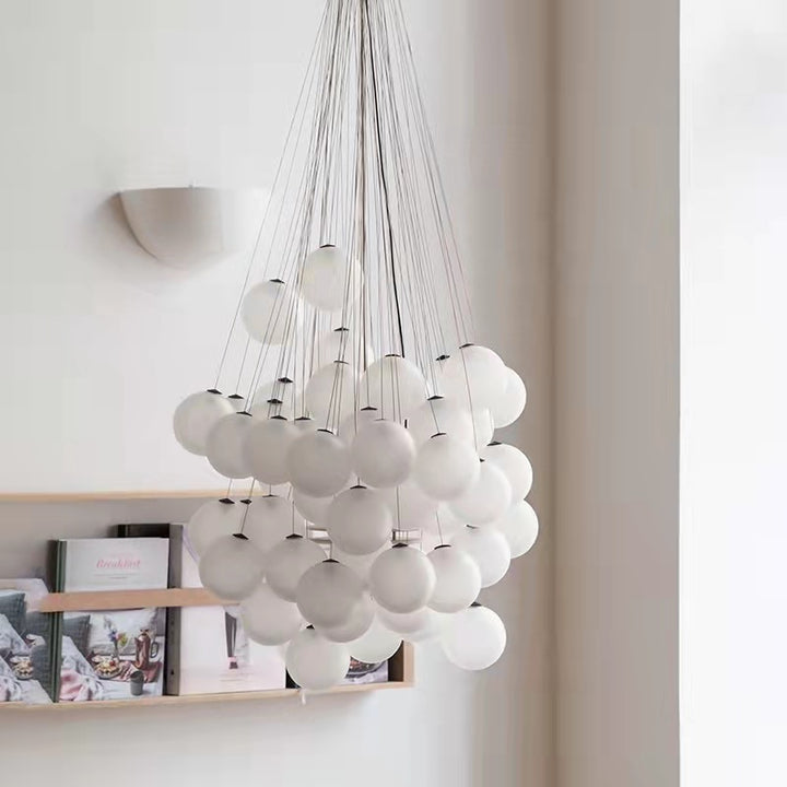 Moderne Mehrlampen-Pendelleuchte