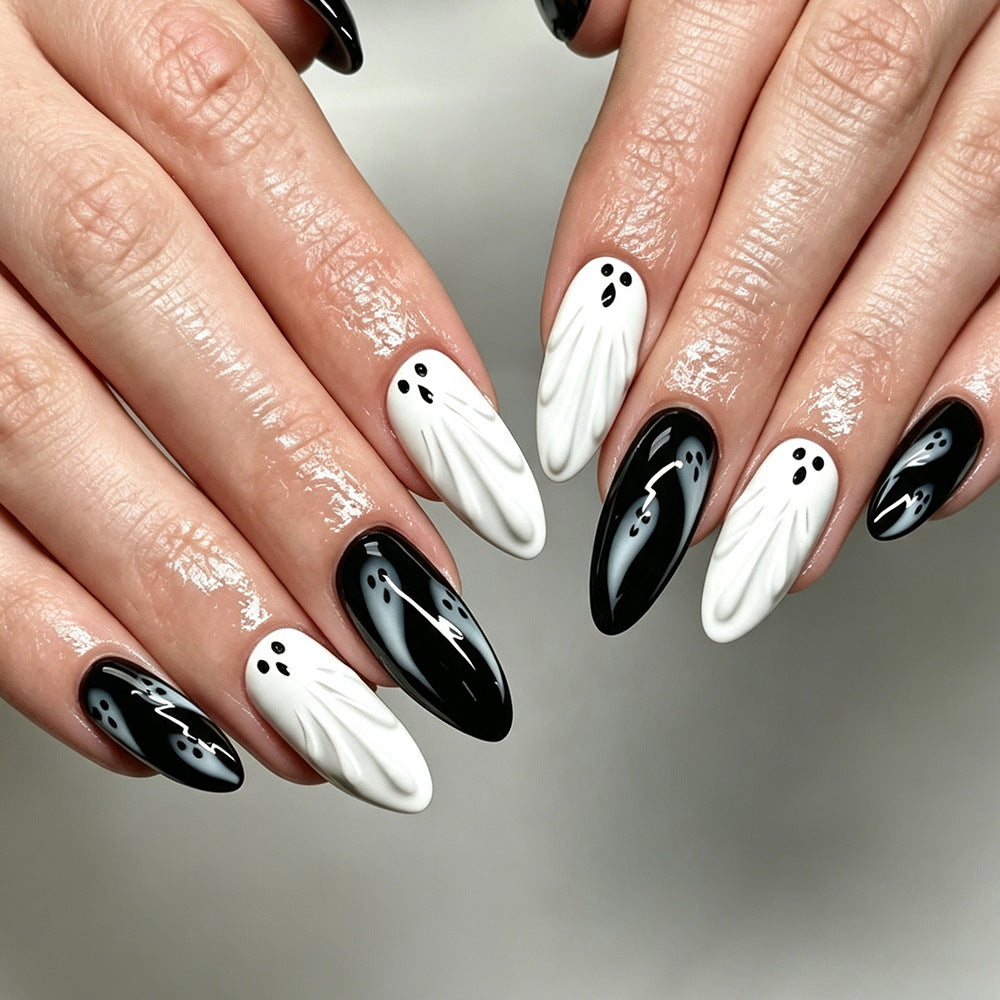Halloween Geist Nagelkunst Karnz