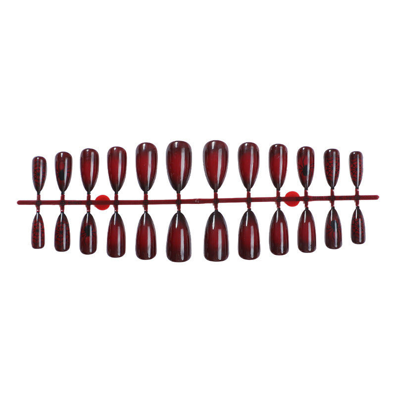 Kunstnagelset mit elegantem länglichen Design Karnz
