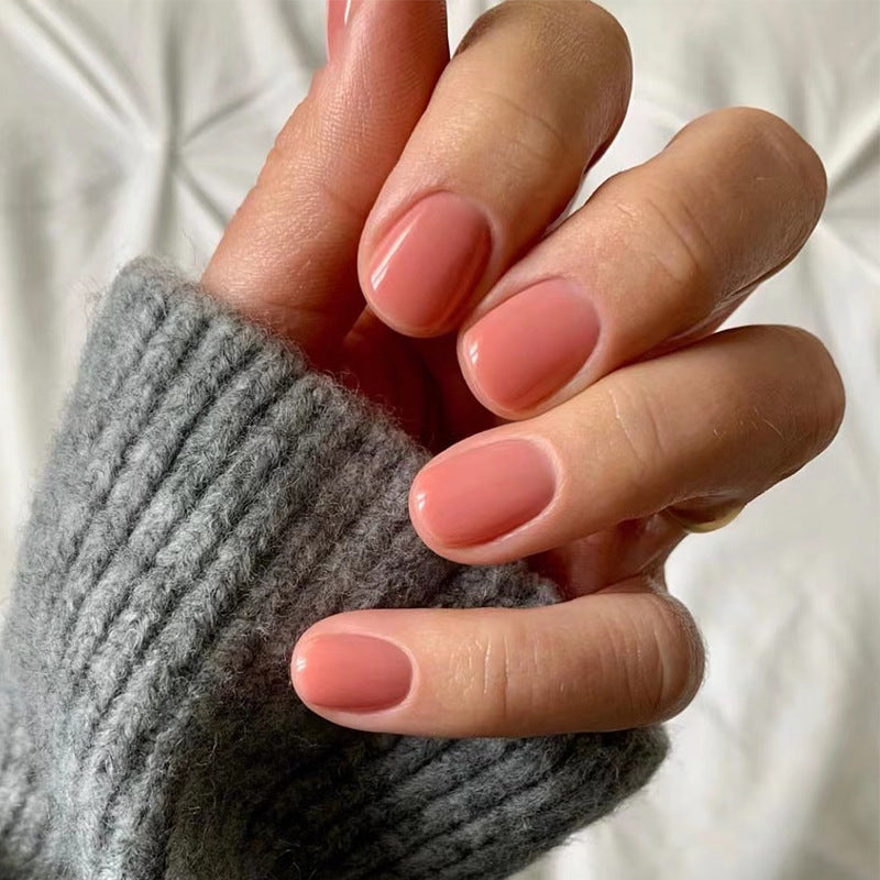 Kreative Nagelkunst mit eleganter Hochglanz-Oberfläche Karnz