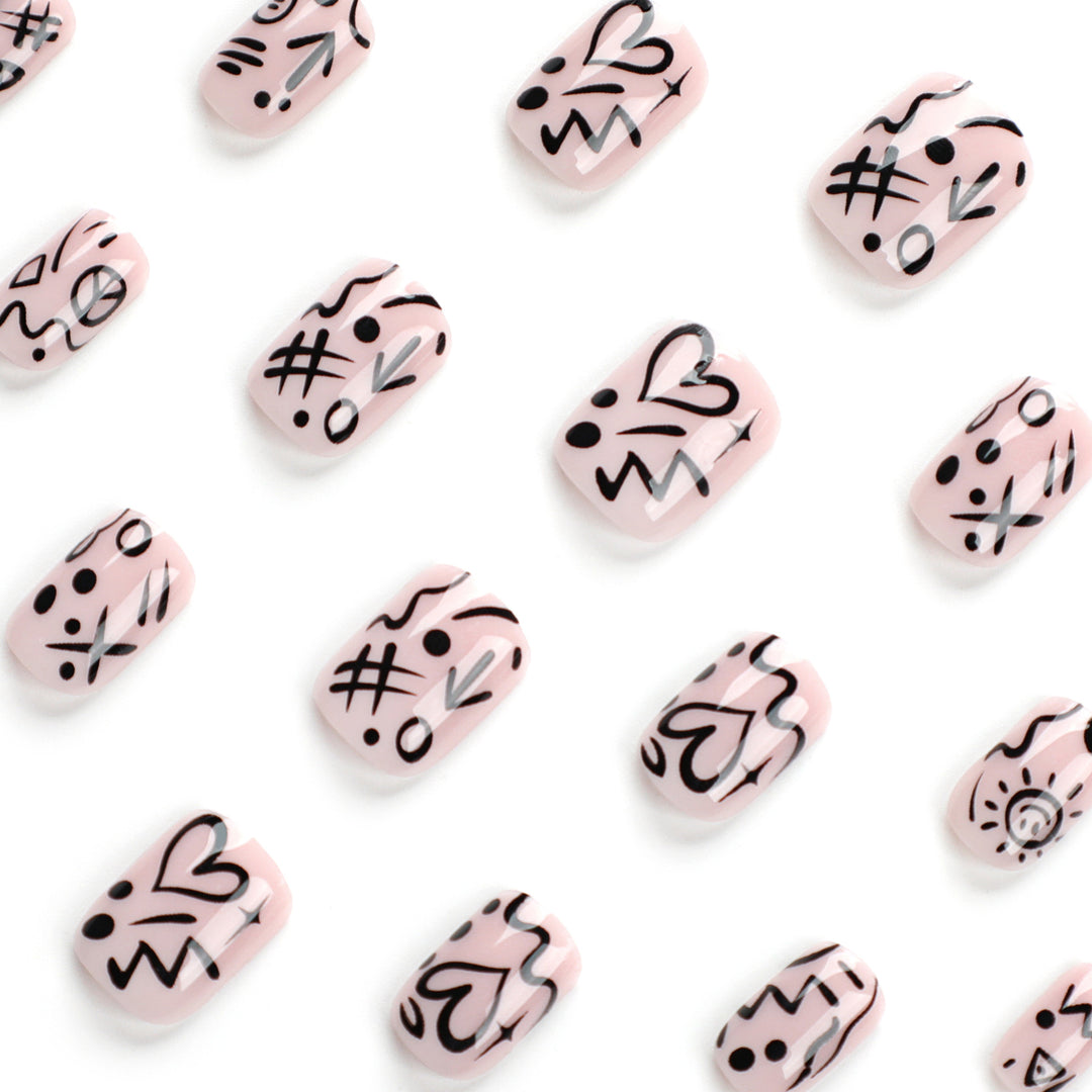 Kreative Nagelkunst mit modernem Designs Karnz